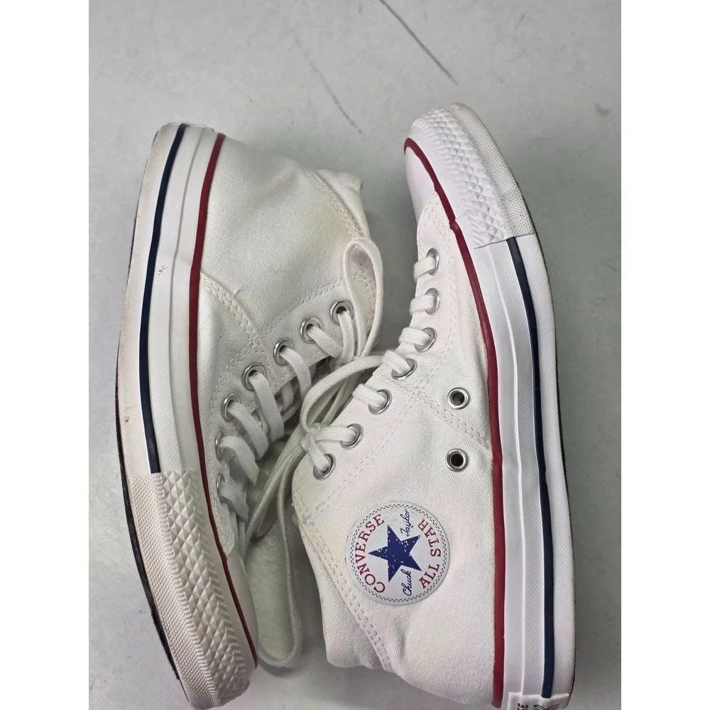 Converse Chuck Taylor All Star Women's Sneakers‎ Size 6.5 White Mid Top Shoes